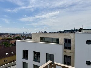 Slnečný 4 izb. byt s výhľadom na Bratislavský hrad a Slavín — foto 1