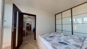Na prenájom Klimatizovaný 2i byt s balkónom, Piešťanská ul. — foto 8