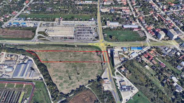 Pozemok vhodný na odstavné státie ťažkej techniky a stavebných strojov, 11.000 m2, ul. Svornosti
