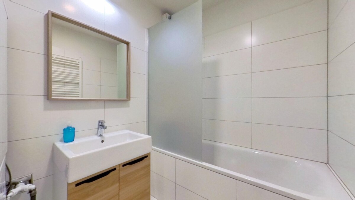Na prenájom kompletne zariadený 2-izbový byt s terasou v projekte MORUŠE — foto 33
