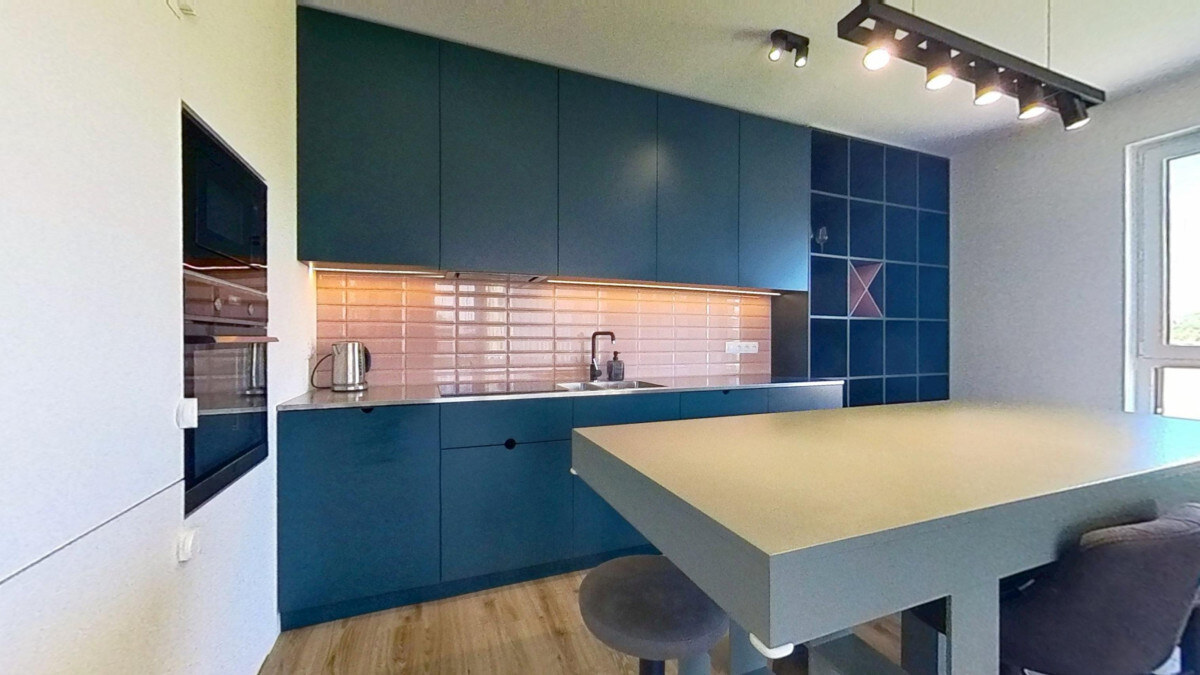 Moderný, klimatizovaný 3-izbového bytu s balkónom v projekte Bory — foto 9